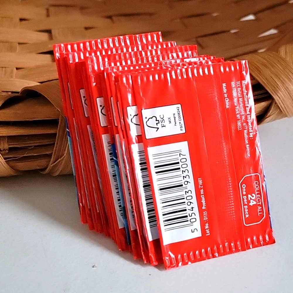 dc herobadges, RARE! - Picture 2 of 3